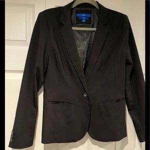 Women’s Blazer *non-smoking household*